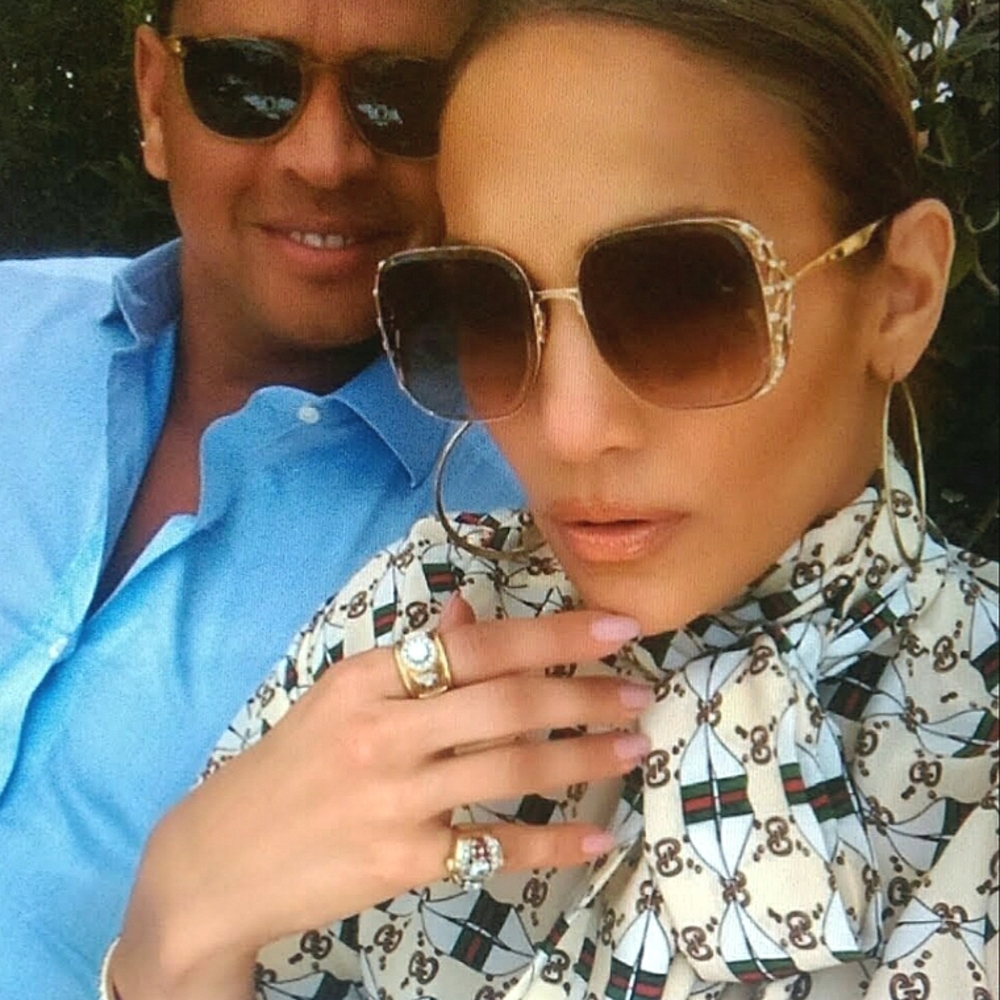 New Women's Polarized Luxury Square Oversized Sunglasses - Picture 9 of 9